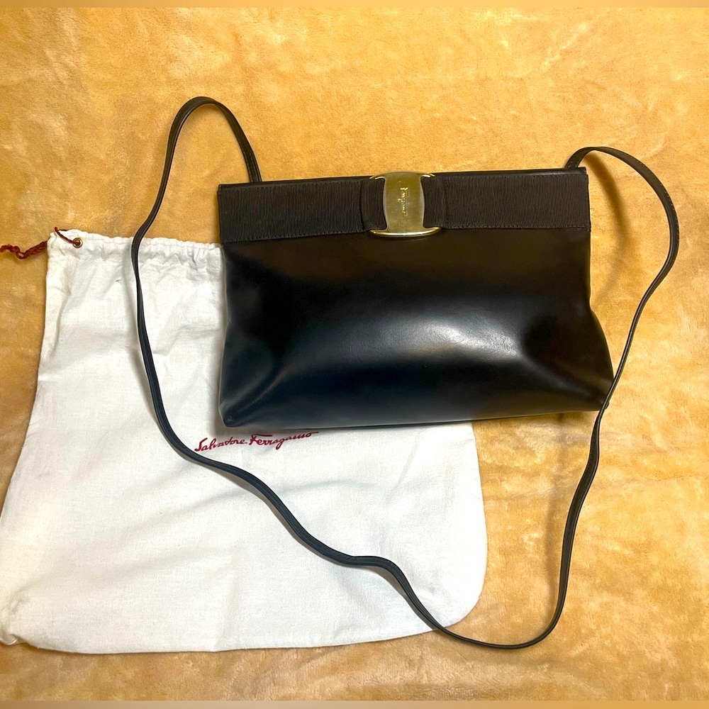 Ferragamo Vara Crossbody Bag in
Black Leather